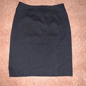 Halogen Pencil Skirt/Size 2-Charcoal